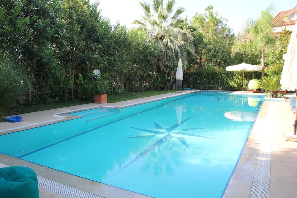 Hotel Dalos Göcek Kültér fotó